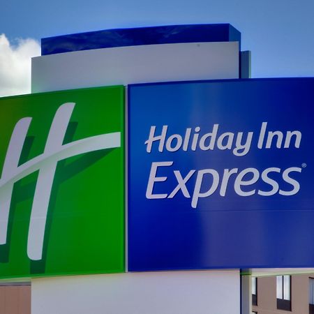 Holiday Inn Express & Suites Monterrey Valle By Ihg San Pedro Garza Garcia Exterior photo