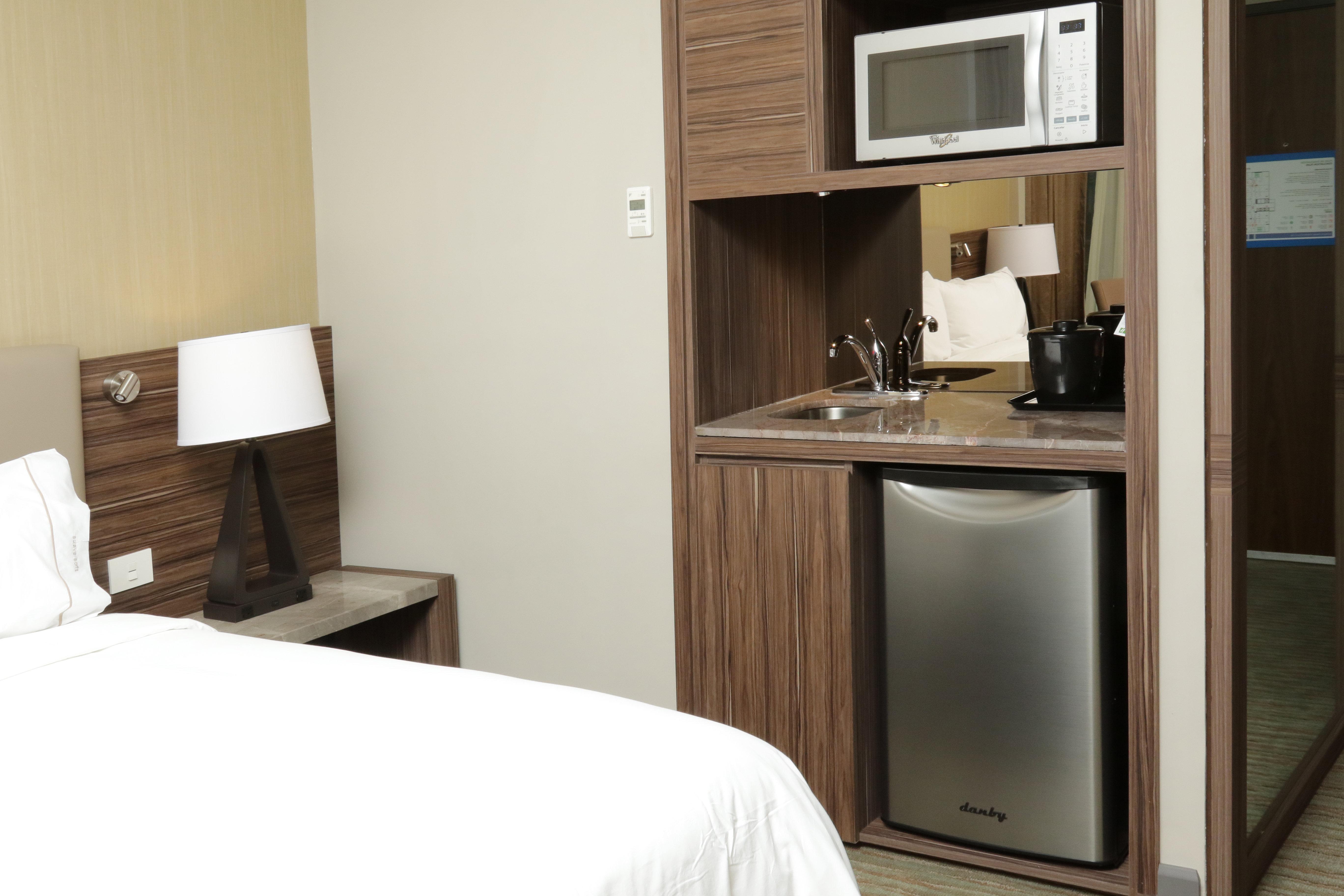 Holiday Inn Express & Suites Monterrey Valle By Ihg San Pedro Garza Garcia Exterior photo