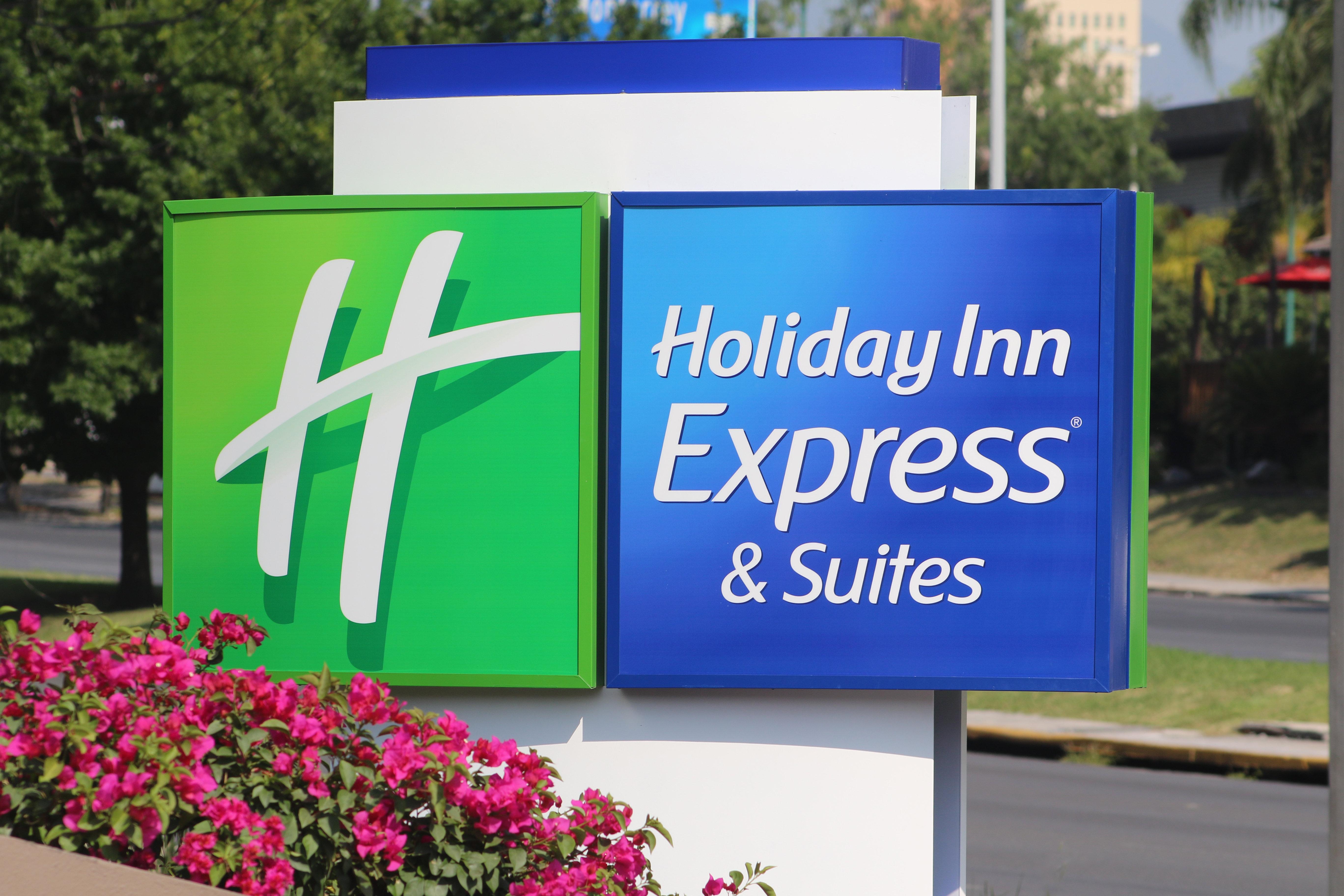 Holiday Inn Express & Suites Monterrey Valle By Ihg San Pedro Garza Garcia Exterior photo