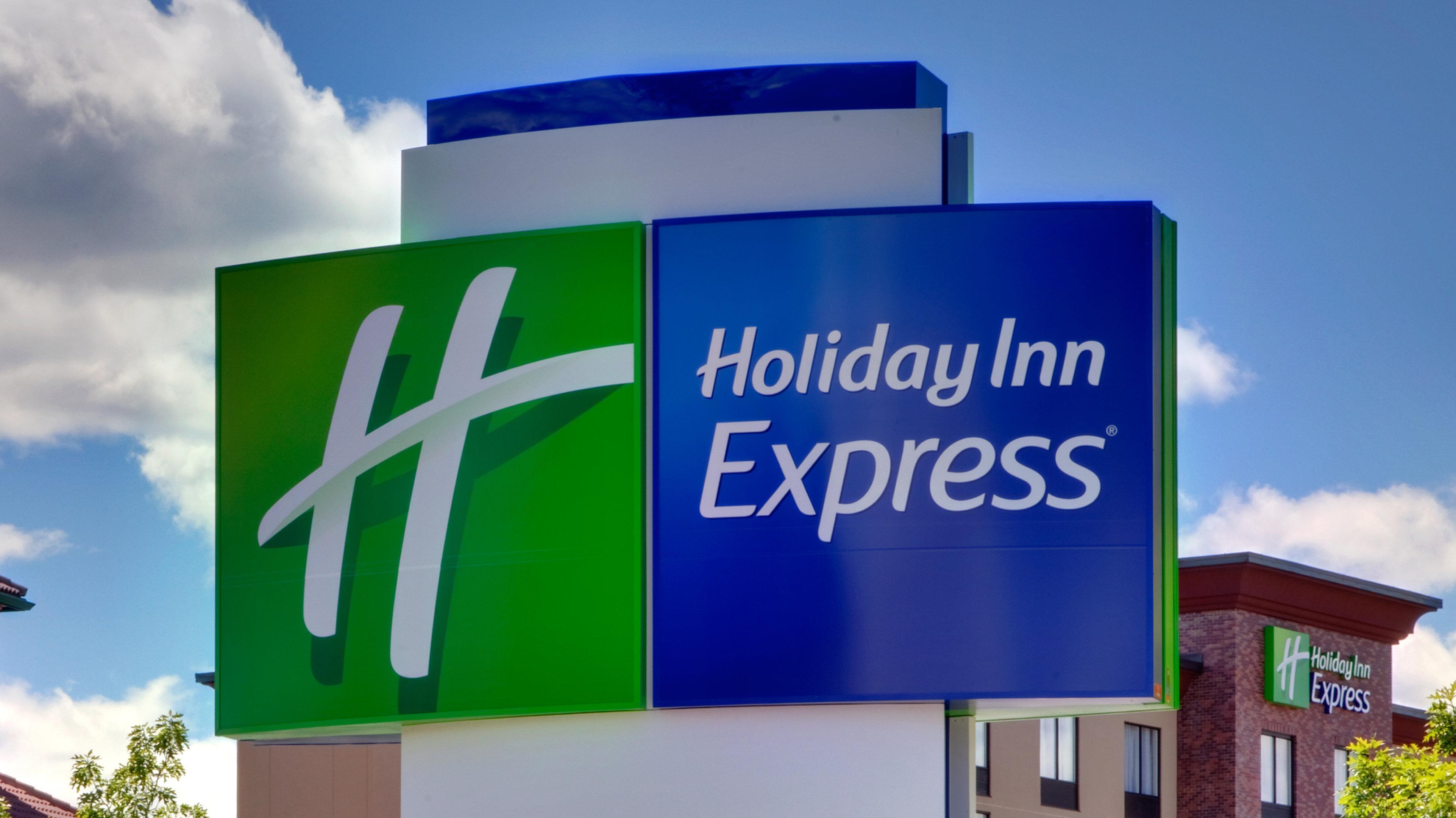 Holiday Inn Express & Suites Monterrey Valle By Ihg San Pedro Garza Garcia Exterior photo