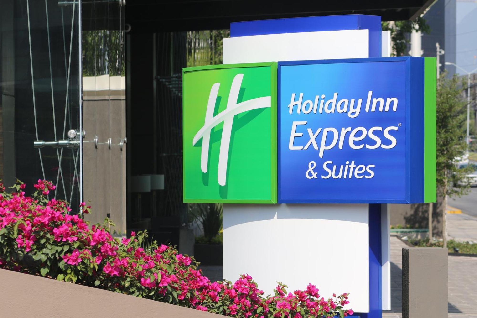 Holiday Inn Express & Suites Monterrey Valle By Ihg San Pedro Garza Garcia Exterior photo