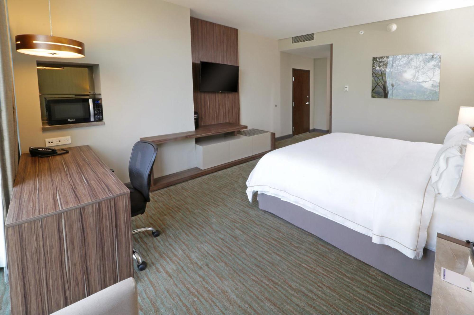 Holiday Inn Express & Suites Monterrey Valle By Ihg San Pedro Garza Garcia Exterior photo