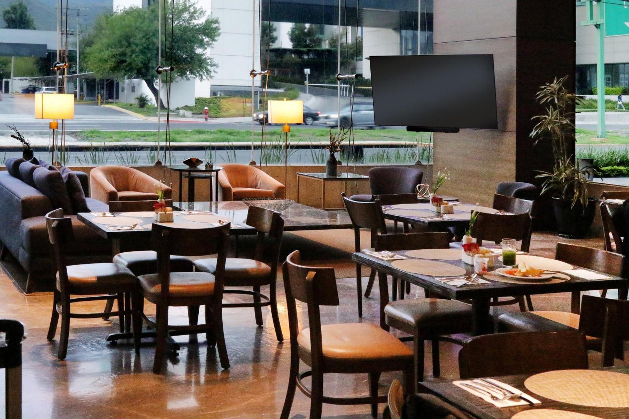 Holiday Inn Express & Suites Monterrey Valle By Ihg San Pedro Garza Garcia Exterior photo